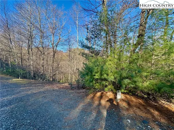 TBD Moon Beam LN, Deep Gap, NC 28618