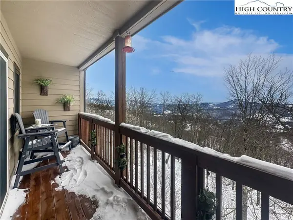102 Sugar Ski DR #232, Sugar Mountain, NC 28604