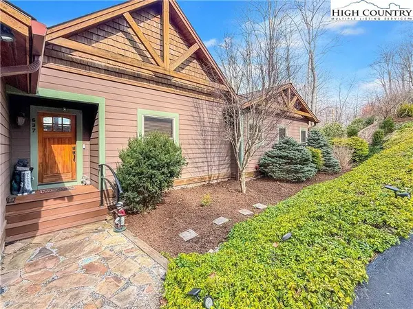 637 Ontario RDG, Boone, NC 28607