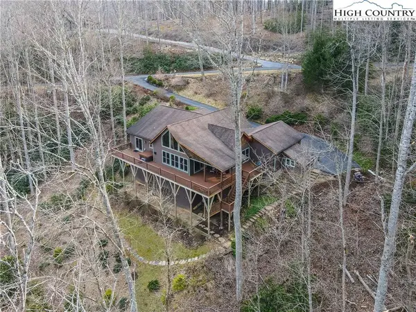637 Ontario RDG, Boone, NC 28607