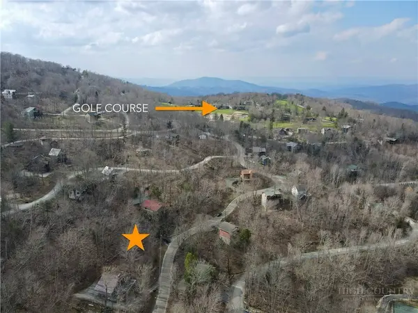 218 Lake RD, Beech Mountain, NC 28604
