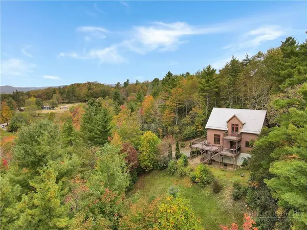 6365 Julius DR, Newland, NC 28657