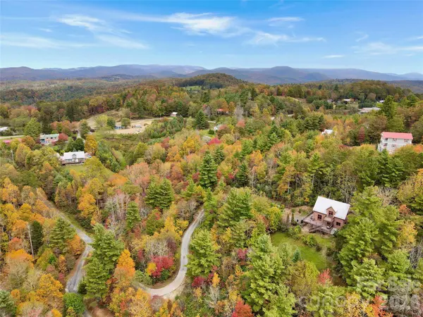 6365 Julius DR, Newland, NC 28657