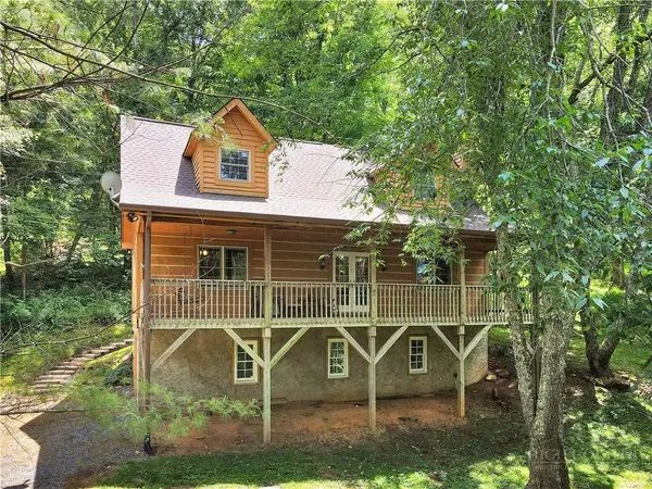 219 Red Maple LN, Boone, NC 28607