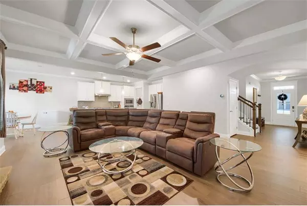 1563 Dover Creek LN, Lawrenceville, GA 30045