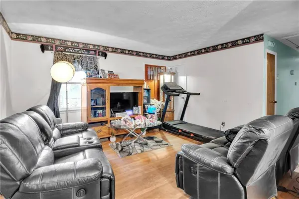 2568 Burkshire RD, Ellenwood, GA 30294