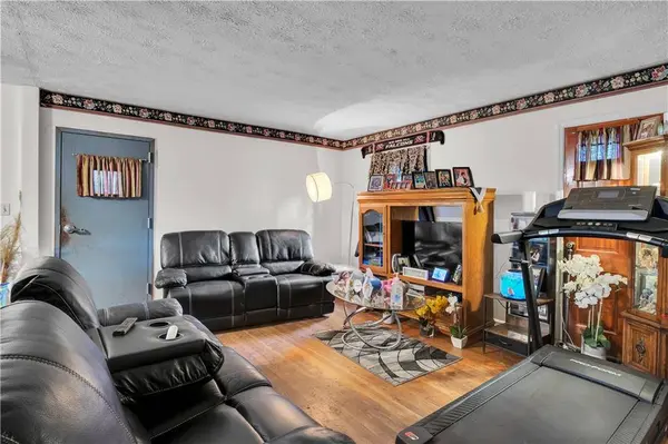 2568 Burkshire RD, Ellenwood, GA 30294