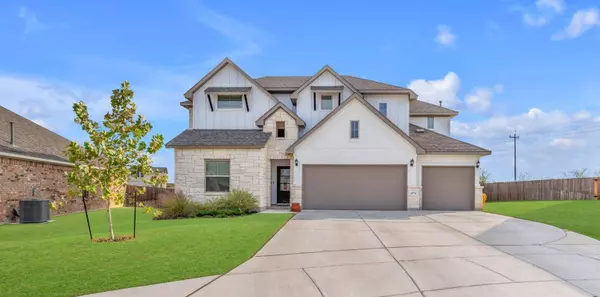 Inside 4174 Garden Path: A Spacious 2023 Build on an Oversized Cul de Sac Lot in the Growing Marion and Schertz Corridor