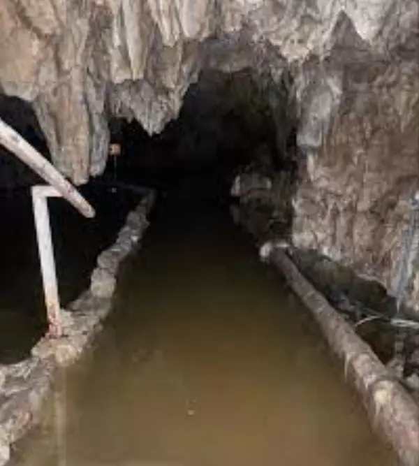 Cascade Caverns Temporarily Closes Its Doors