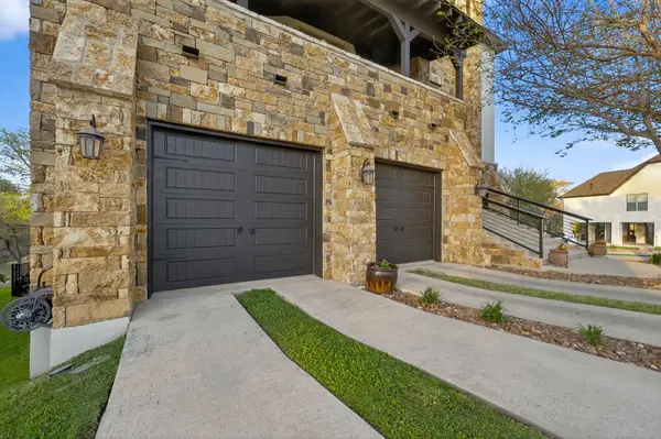 134 Bandit Beach Rd, New Braunfels, TX 78130-8310