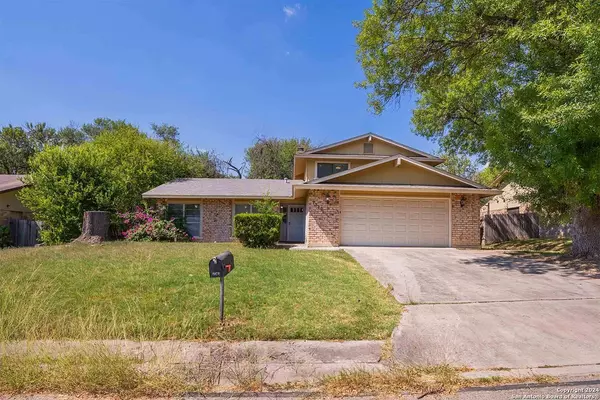 1319 CAVERN TRL, San Antonio, TX 78245-1440
