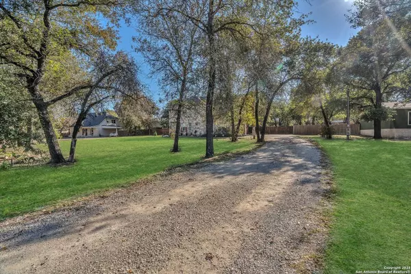 5222 SAVANNAH WAY, Von Ormy, TX 78073