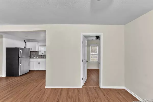 2236 Schley, San Antonio, TX 78210