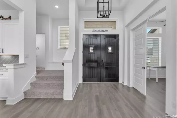 406 Aurora Basin, Cibolo, TX 78108