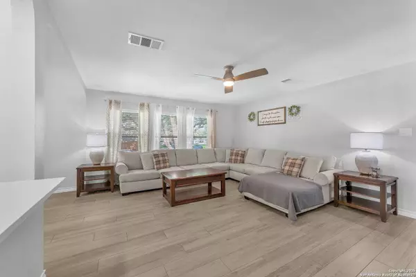 9014 Windward Trce, San Antonio, TX 78254