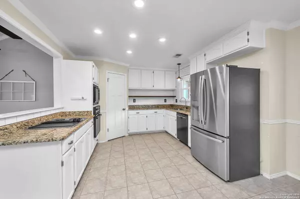 2310 Encino Crossing, San Antonio, TX 78259