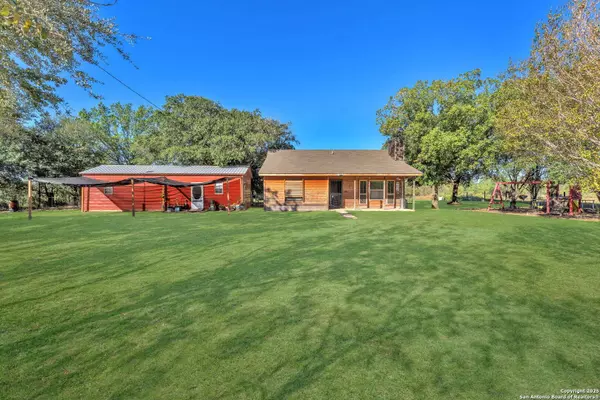 17685 wisdom, Lytle, TX 78052