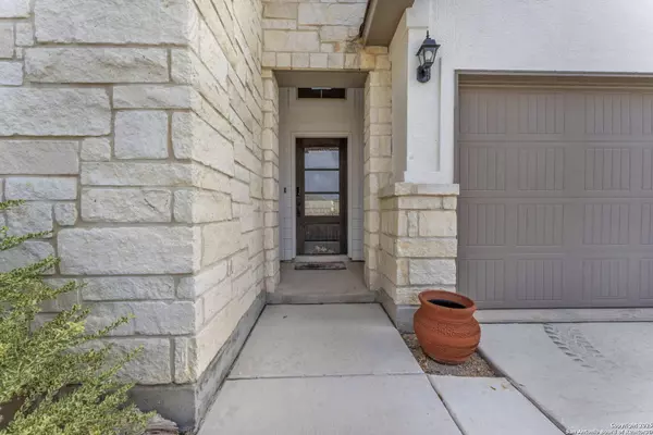 4174 Garden Path, Marion, TX 78124