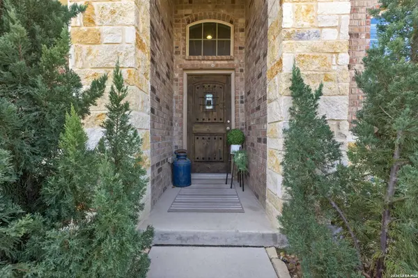 1608 Alvin Cir, New Braunfels, TX 78130