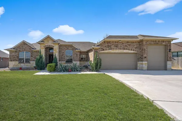 1608 Alvin Cir, New Braunfels, TX 78130