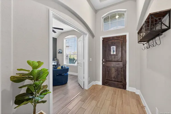 1608 Alvin Cir, New Braunfels, TX 78130