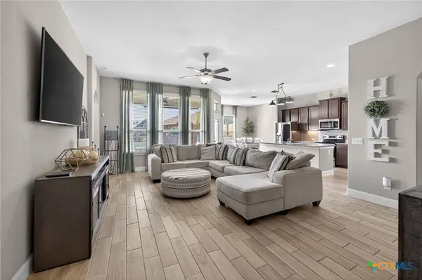 1608 Alvin Cir, New Braunfels, TX 78130