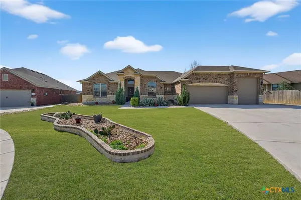 1608 Alvin Cir, New Braunfels, TX 78130