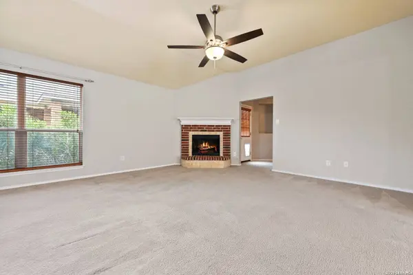 6518 Candleview, San Antonio, TX 78244