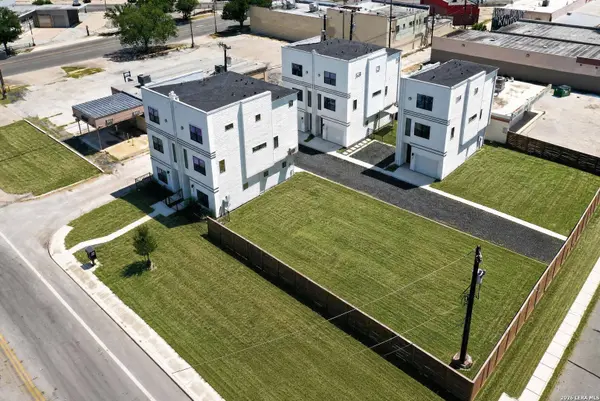 3214 ELMENDORF ST UNIT 102