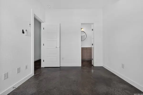 3214 ELMENDORF ST UNIT 102, San Antonio, TX 78201
