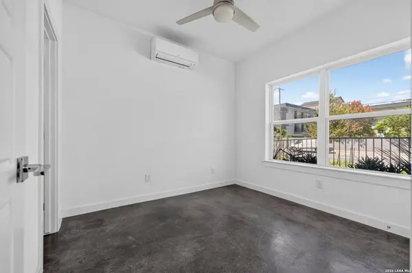 3214 ELMENDORF ST UNIT 102, San Antonio, TX 78201