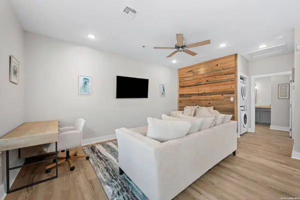 2121 Fm 3036, Rockport, TX 78382