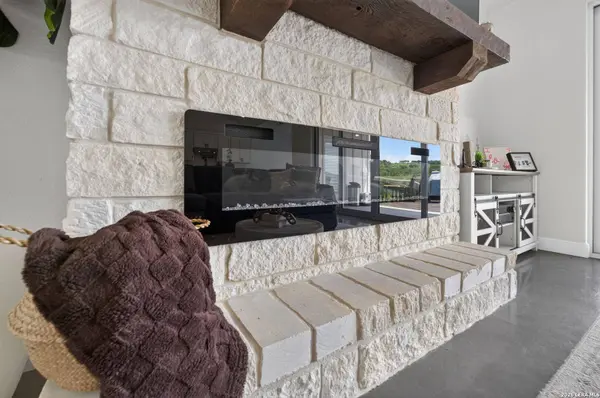 299 Pr 2776, Mico, TX 78056