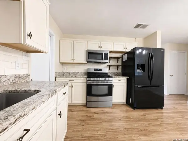 712 Aero Ave, Schertz, TX 78154