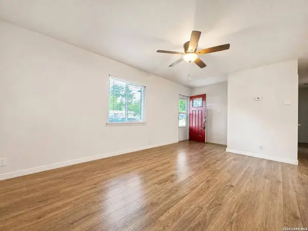 712 Aero Ave, Schertz, TX 78154