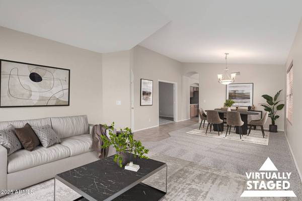 10225 W COUNTRY CLUB Trail, Peoria, AZ 85383