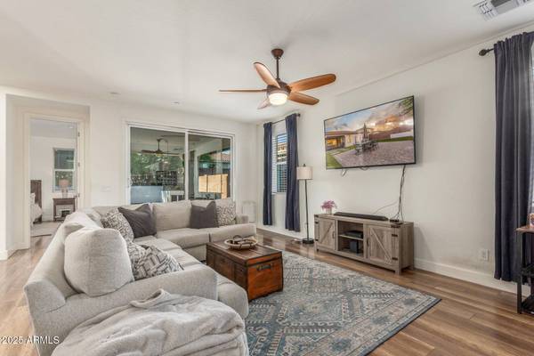 13720 W AMBERWING Street, Peoria, AZ 85383