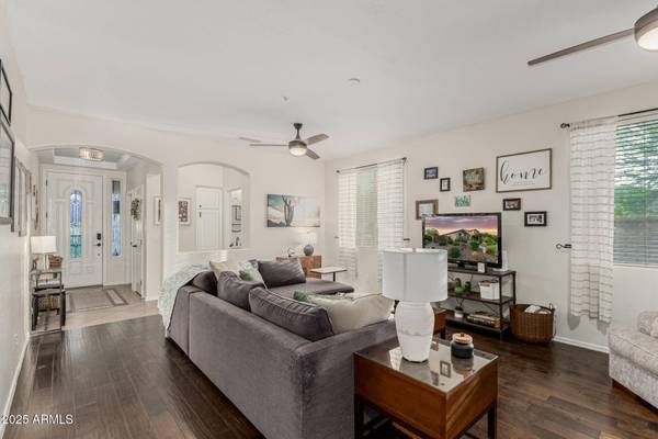 12062 W DUANE Lane, Peoria, AZ 85383