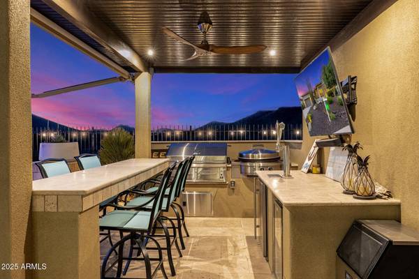 11796 W CREOSOTE Drive, Peoria, AZ 85383