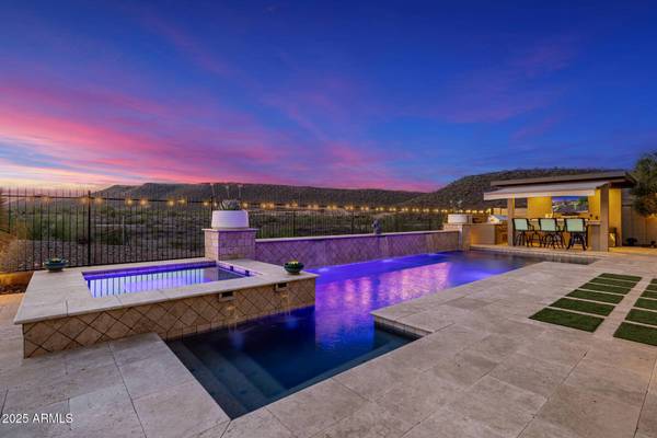 11796 W CREOSOTE Drive, Peoria, AZ 85383