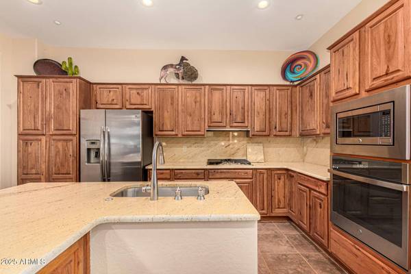 12663 W MAYA Way, Peoria, AZ 85383