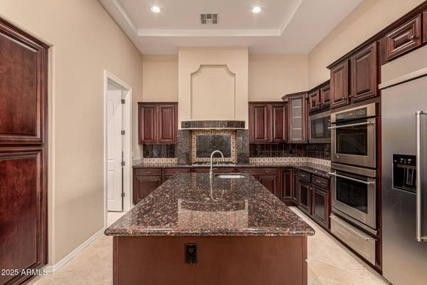 27547 N 125TH Drive, Peoria, AZ 85383