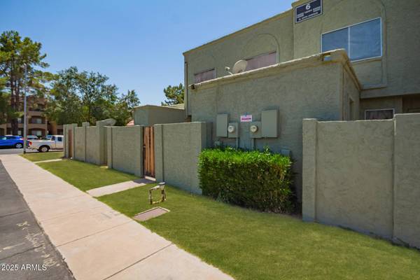 14004 N 54TH Avenue, Glendale, AZ 85306