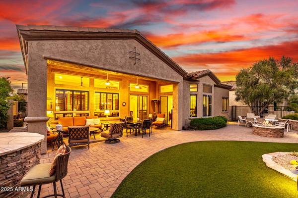 12701 W DALE Lane, Peoria, AZ 85383