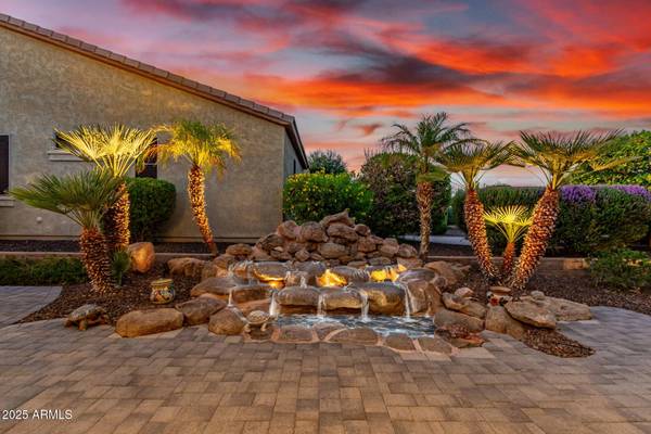 12726 W DALE Lane, Peoria, AZ 85383