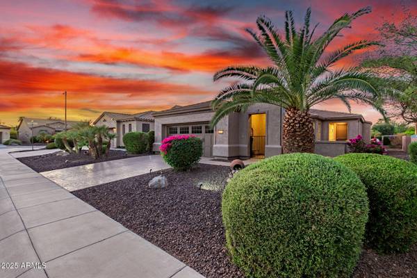 12726 W DALE Lane, Peoria, AZ 85383