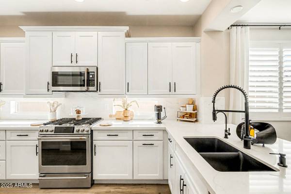 32062 N 124TH Drive, Peoria, AZ 85383