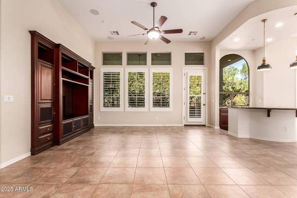 12446 W BAJADA Road, Peoria, AZ 85383