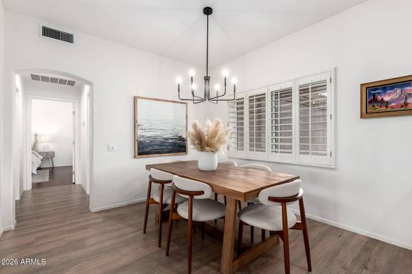 22803 N WAGON WHEEL Drive, Sun City West, AZ 85375