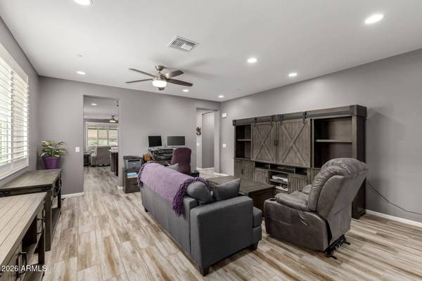 13735 W AMARANTH Street, Peoria, AZ 85383